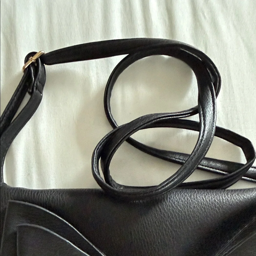 Chic Black Bow Women's Clutch
